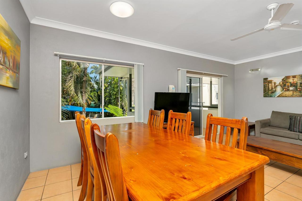 Cairns Reef Apartments & Motel Экстерьер фото